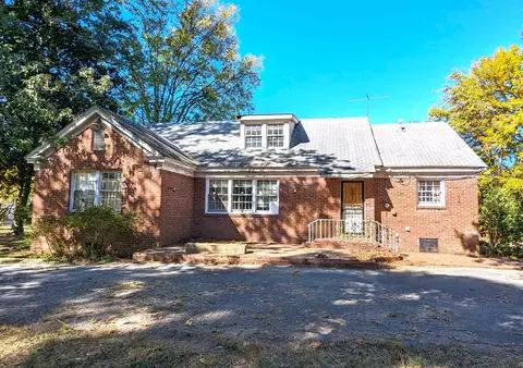 3764 Gragg Rd, Memphis, TN 38108