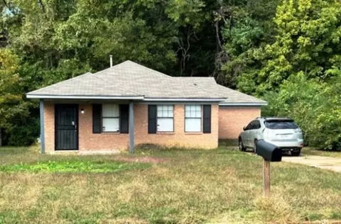 3791 Black Forrest Dr, Memphis, TN 38128