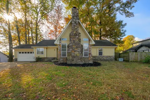 5837 Bobbitt Dr, Bartlett, TN 38134