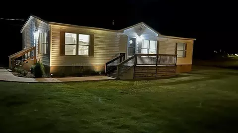 310 Myers St, Halls, TN 38040