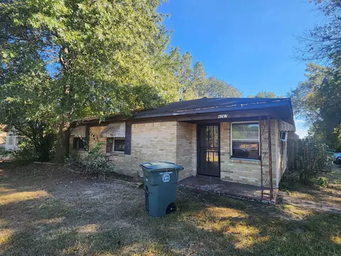 4267 Knight Arnold Rd, Memphis, TN 38118