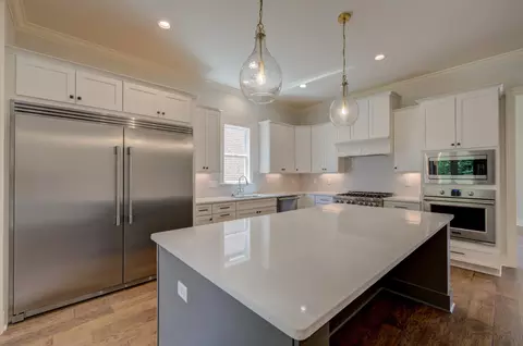 420 Catawba Valley Dr, Collierville, TN 38017