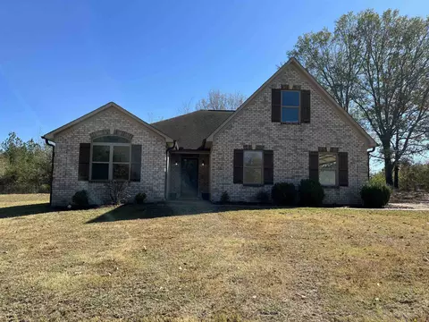 336 Martindale Rd, Bolivar, TN 38008