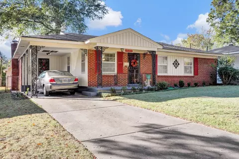 1383 Woodston Rd, Memphis, TN 38117