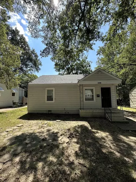 3451 Hendricks Ave, Memphis, TN 38111