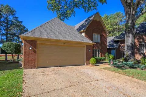 8354 Laird Dr, Germantown, TN 38139