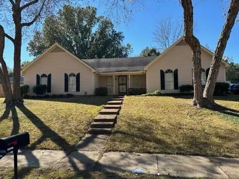 3995 Timber Trail Ln, Memphis, TN 38115