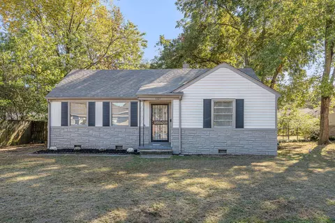 4327 Dunn Rd, Memphis, TN 38111