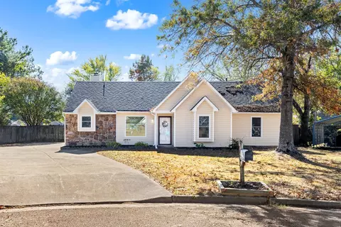 2590 Lake Country Cv, Memphis, TN 38133