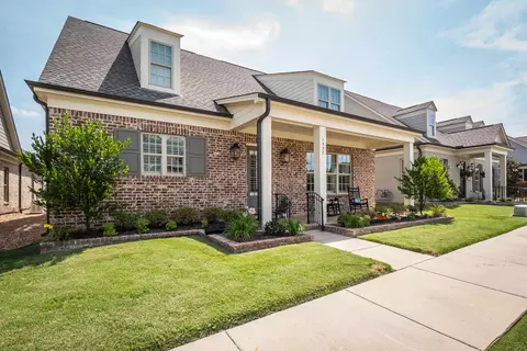 1537 Quail Forest Dr, Collierville, TN 38017