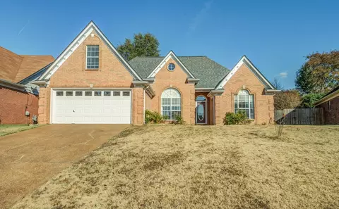 4090 Fairway View Cir, Bartlett, TN 38135
