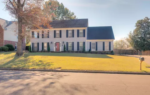 7861 Elm Leaf Dr, Germantown, TN 38138