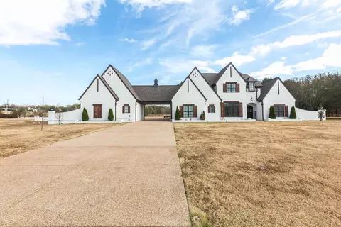 2880 Schaeffer Dr, Eads, TN 38028