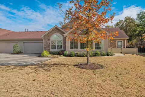 1599 W Southfield Cir, Cordova, TN 38016