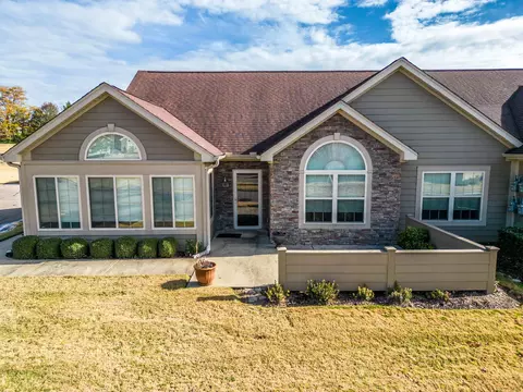 1602 E Southfield Cir, Cordova, TN 38016