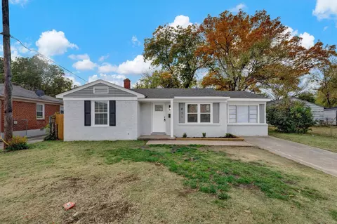 831 Bartlett Rd, Memphis, TN 38122