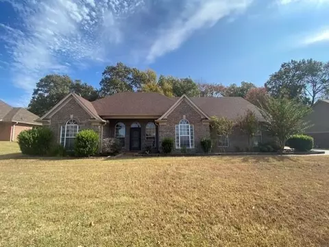 130 Brookwood Cir, Oakland, TN 38060