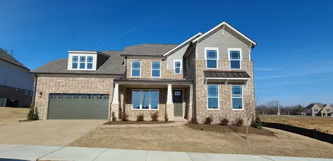 649 Yvonne Bend Dr, Collierville, TN 38017