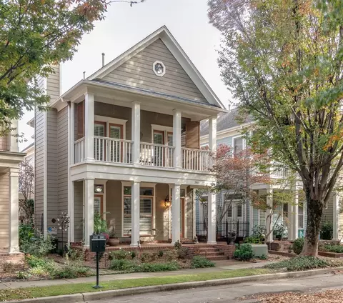 560 Monteigne Blvd, Memphis, TN 38103