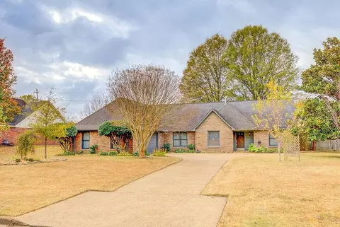 1145 Winsail Dr, Collierville, TN 38017