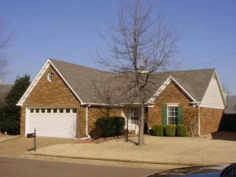 8422 Jacob Dr, Memphis, TN 38016