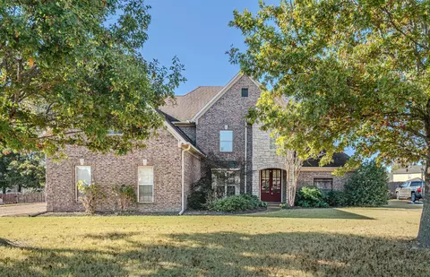 4063 Julia Ln, Olive Branch, MS 38654