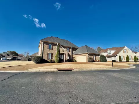 317 Ashbury Oak Cv, Memphis, TN 38018