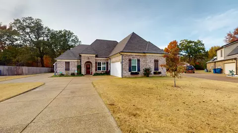 7851 Brent Hogue Dr, Olive Branch, MS 38654