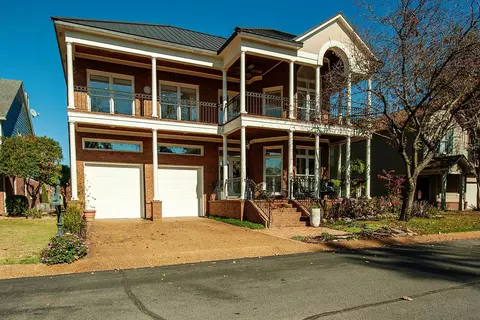 90 Riverwalk Pl, Memphis, TN 38103
