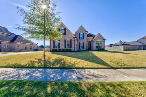 30 Mallard Ln, Rossville, TN 38066