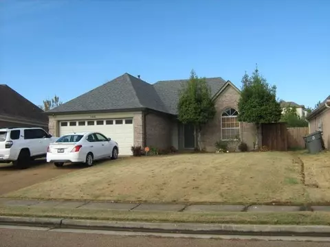 9988 Cameron Ridge Trl, Memphis, TN 38016