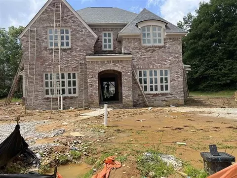 1691 Neshoba Oak Ln W, Germantown, TN 38138
