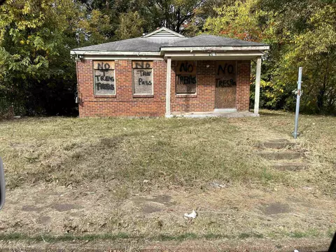 2174 Clayton Ave, Memphis, TN 38108