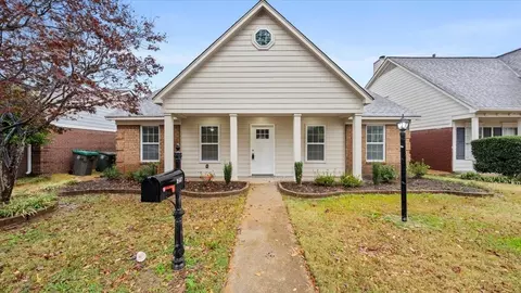 1610 Ranmar Dr, Cordova, TN 38016