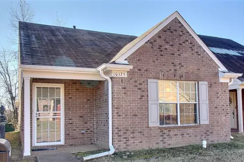 10175 Sterling Ridge Dr, Cordova, TN 38018