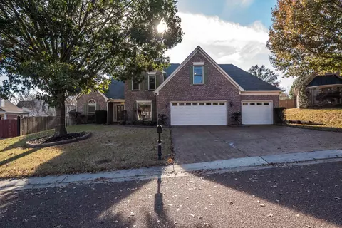 3833 Breezy Shores Cv, Lakeland, TN 38002