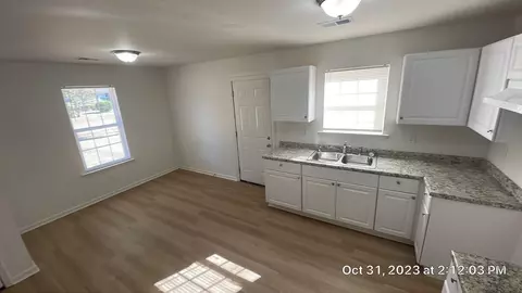 1917 Tahiti Ln, Memphis, TN 38117