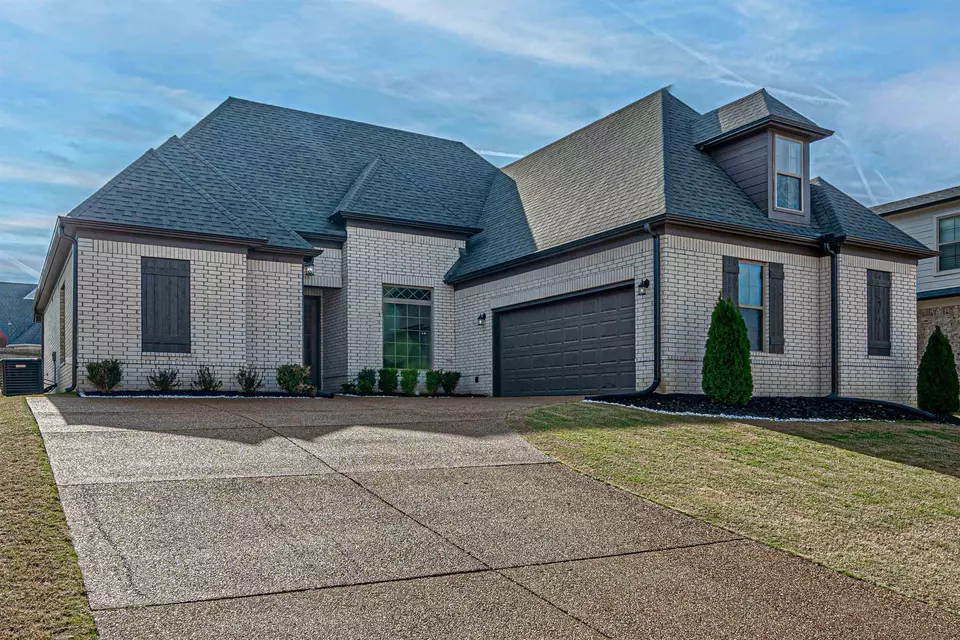 50 Whispering Creek Dr, Oakland, TN 38060 37 Photos Movoto