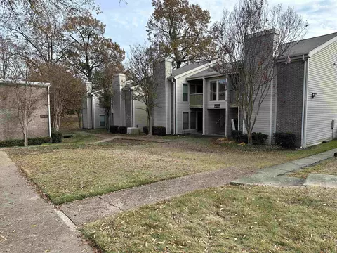 6695 Whispering Oak Pl #1, Memphis, TN 38120