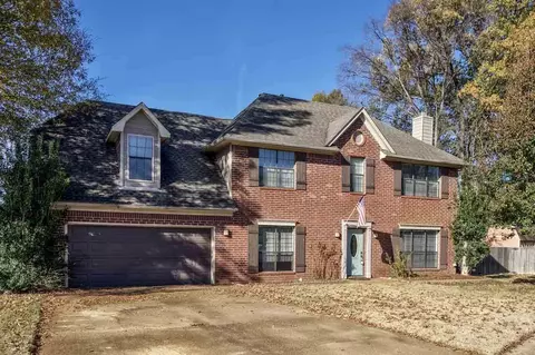 1331 Grey Wolf Dr, Collierville, TN 38017