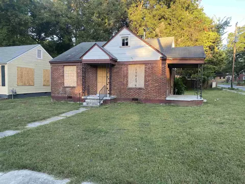 736 Kippley St, Memphis, TN 38112