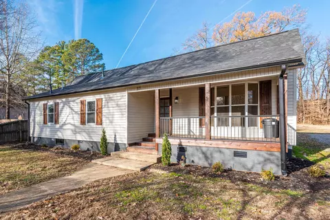 37 N Main St N, Brighton, TN 38011