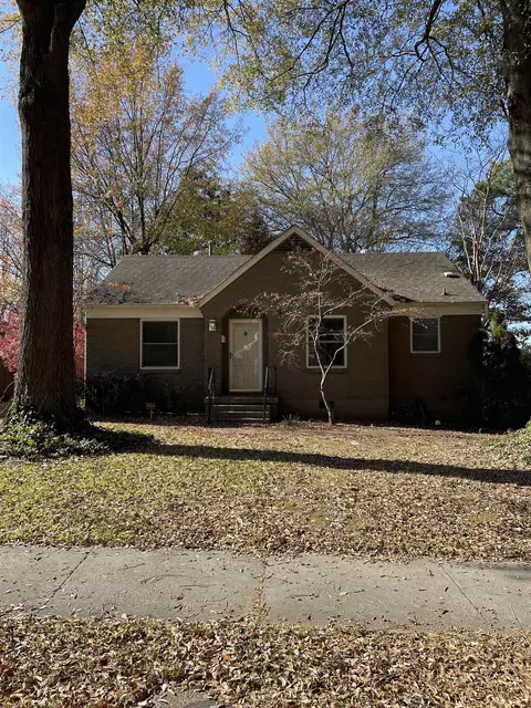45 S Larchmont St, Memphis, TN 38111
