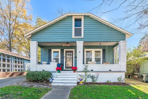 2001 Walker Ave, Memphis, TN 38104