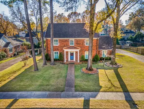 8341 Poplar Pike, Germantown, TN 38138