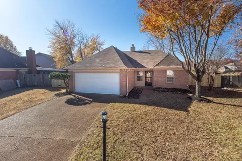 8945 Brier Harbor Cv, Cordova, TN 38016