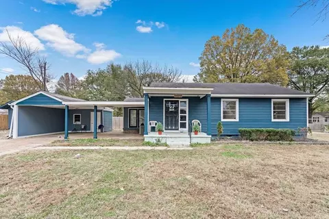 1302 Holliday St, Memphis, TN 38108