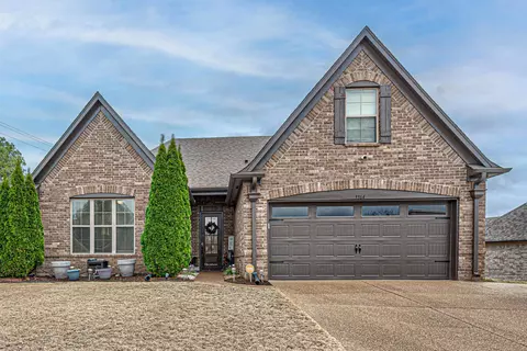 3364 Richland Valley Rd, Bartlett, TN 38133