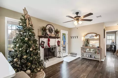 1129 Brado Dr, Collierville, TN 38017 photo 11