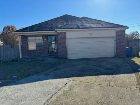 5962 E Wagon Hill Rd, Millington, TN 38053